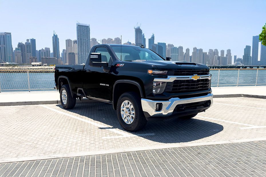 Chevrolet Silverado HD Right Corner Front View Chevrolet Silverado HD Right Corner Front View