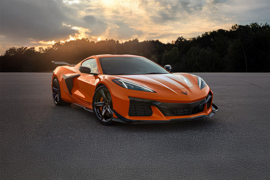 Chevrolet CORVETTE Z06 Front Medium View Chevrolet CORVETTE Z06 Front Medium View