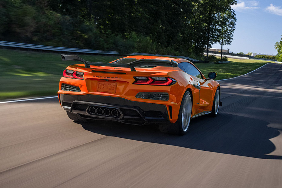 CORVETTE Z06 Rear angle view CORVETTE Z06 Rear angle view
