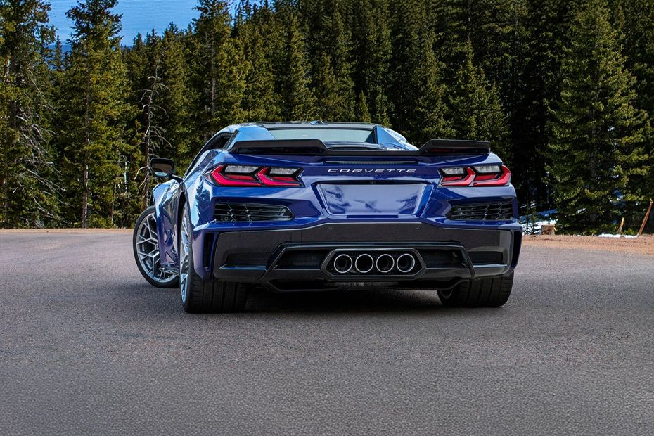 Full Rear View of شفروليه ZR1 Full Rear View of شفروليه ZR1