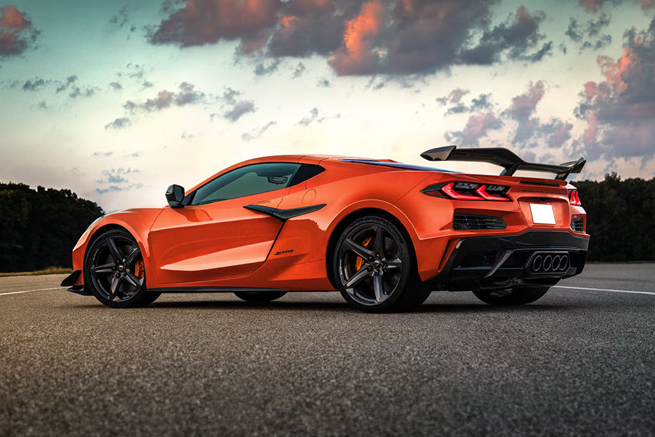 Rear Cross Side View of Chevrolet Corvette Z06