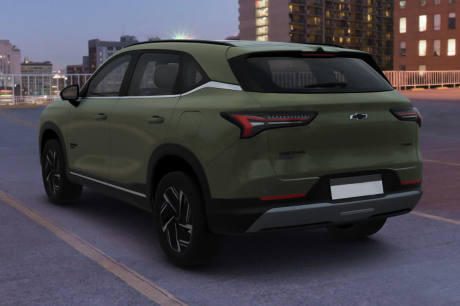Rear Medium View of شفروليه كابتيفا بي إتش إي في