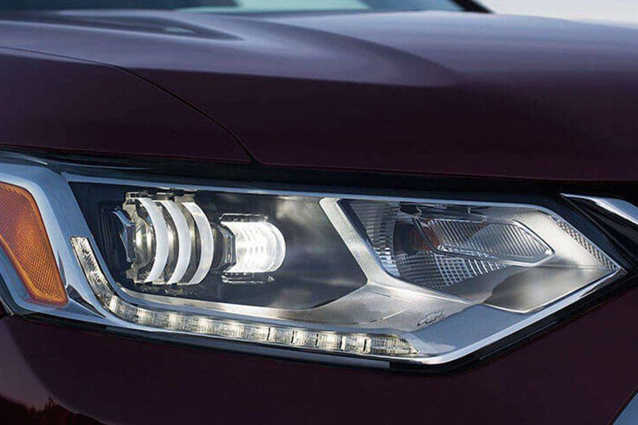 Traverse (2012-2021) Headlight Traverse (2012-2021) Headlight