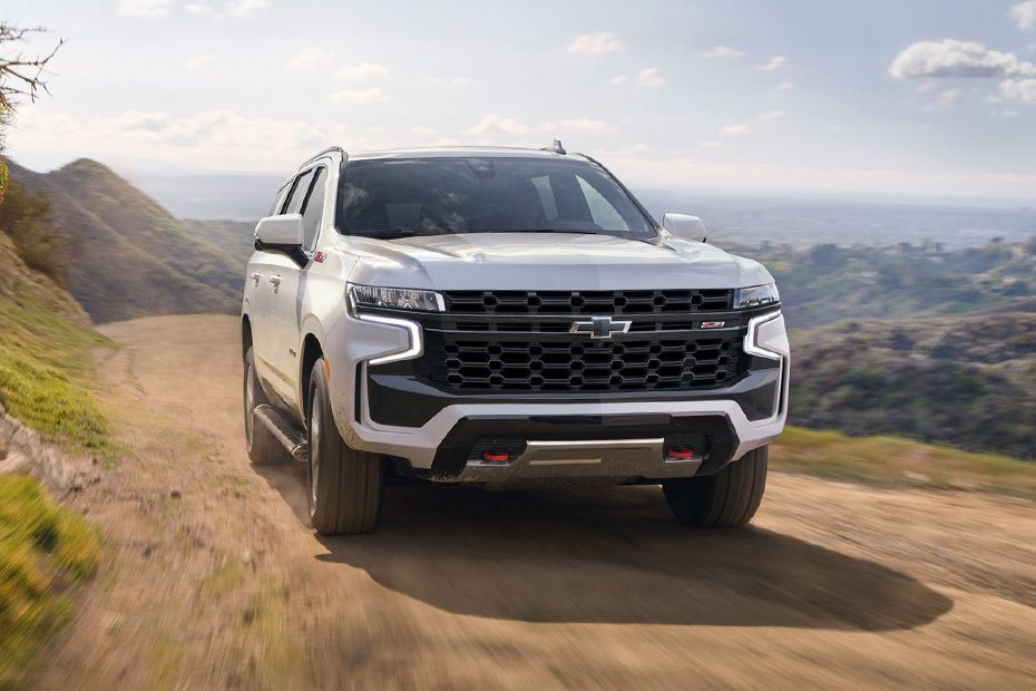 Chevrolet Tahoe (2022-2024) Front Medium View Chevrolet Tahoe (2022-2024) Front Medium View