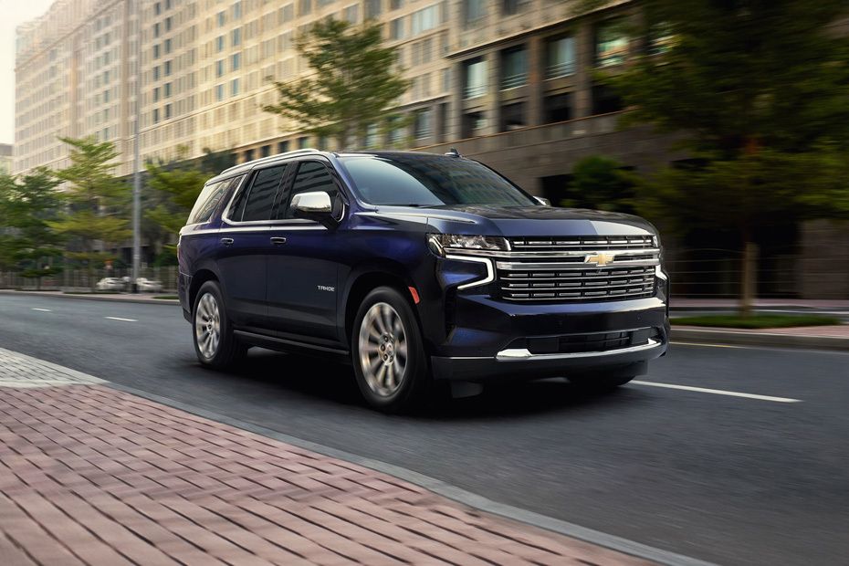 Chevrolet Tahoe (2022-2024) Right Corner Front View Chevrolet Tahoe (2022-2024) Right Corner Front View