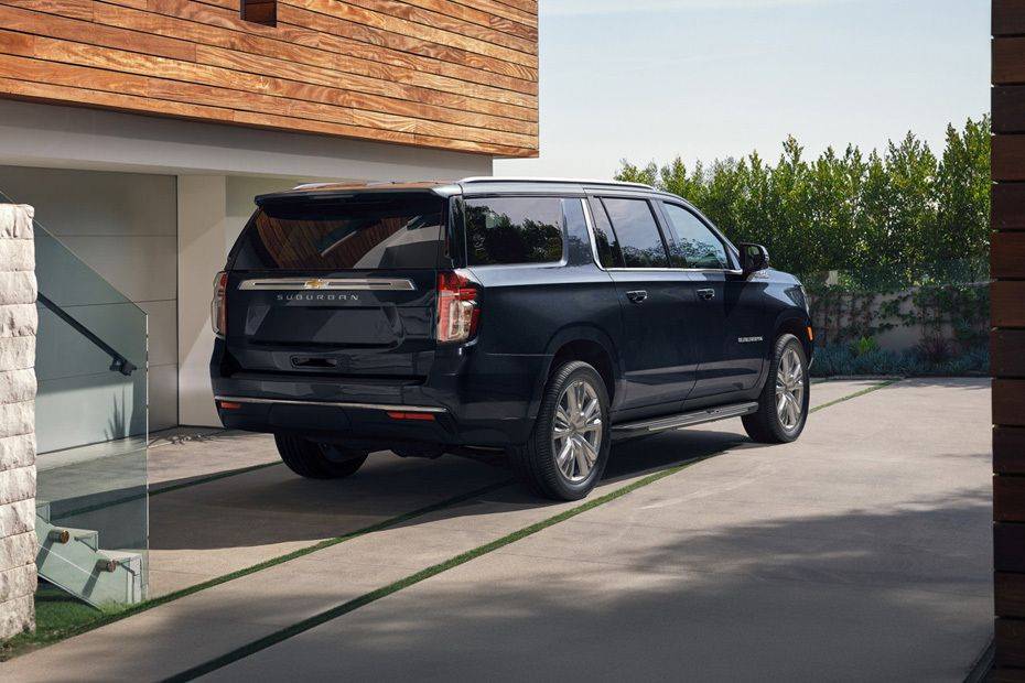 Rear Cross Side View of Chevrolet Suburban Rear Cross Side View of Chevrolet Suburban