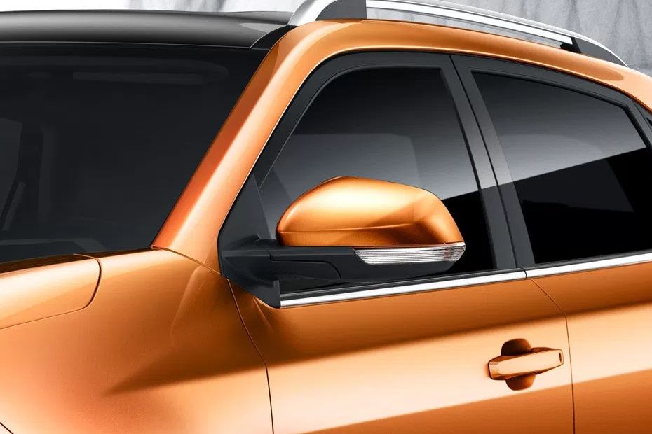 MG GS (2016-2021) Drivers Side Mirror Front Angle MG GS (2016-2021) Drivers Side Mirror Front Angle