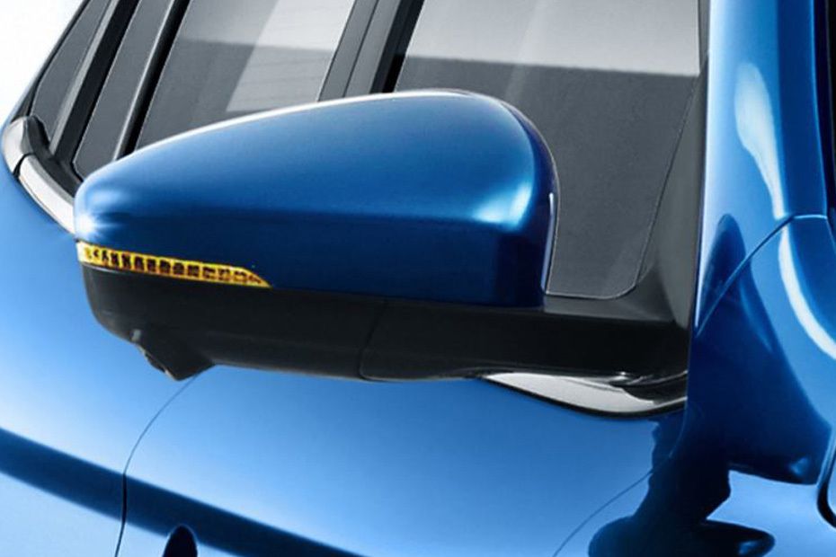 MG 5 (2023-2024) Drivers Side Mirror Front Angle MG 5 (2023-2024) Drivers Side Mirror Front Angle