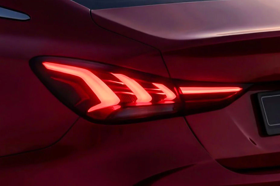 جي تي 2026 Tail light
