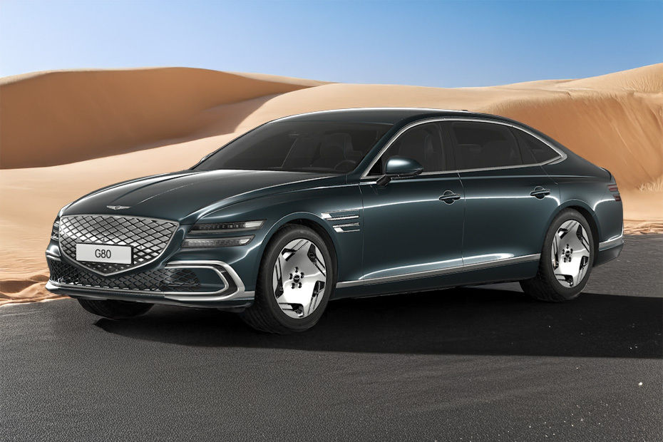 Genesis  EV G 80 Front angle low view