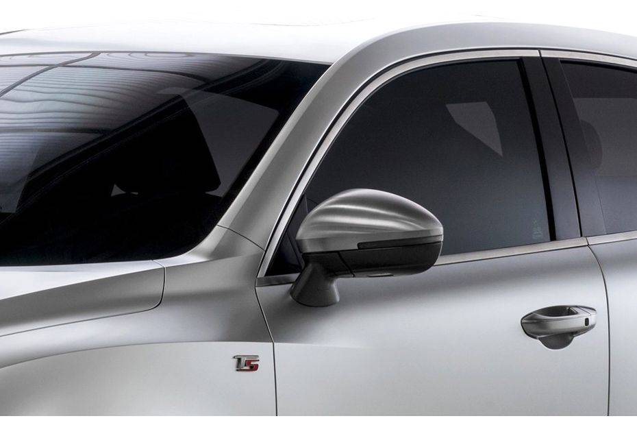 Borgward BX6 Drivers Side Mirror Front Angle Borgward BX6 Drivers Side Mirror Front Angle