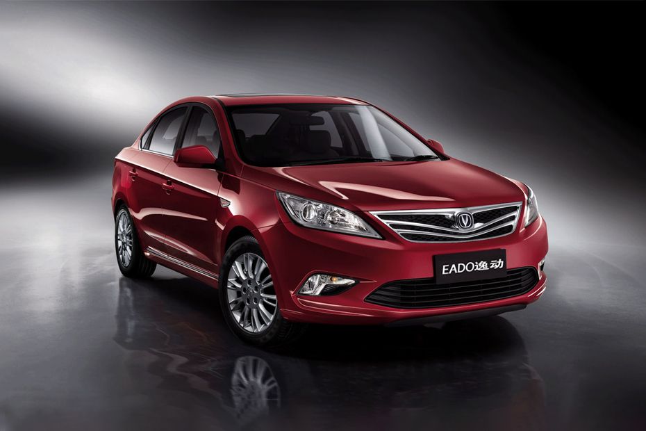 Changan EADO Front Cross Side View Changan EADO Front Cross Side View