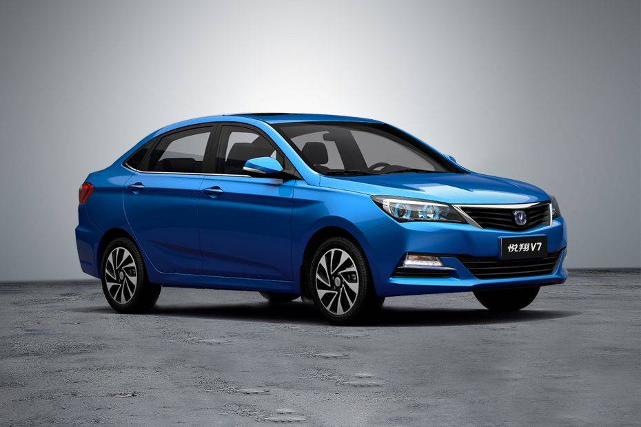 Changan ALSVIN V7 Front Cross Side View Changan ALSVIN V7 Front Cross Side View