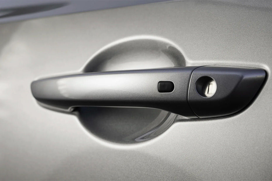 سي اس 35 بلس Door handle
