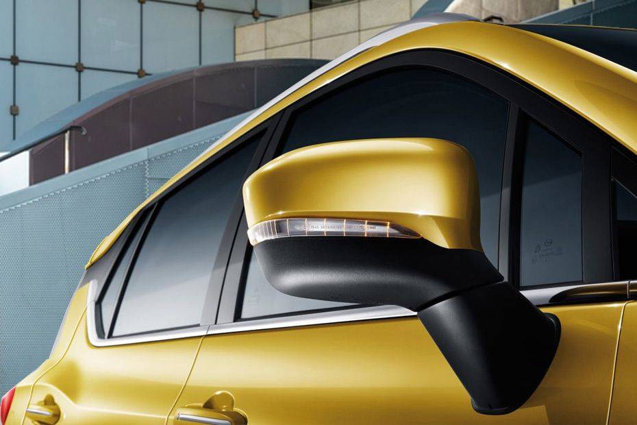 GAC GS3 Drivers Side Mirror Front Angle GAC GS3 Drivers Side Mirror Front Angle
