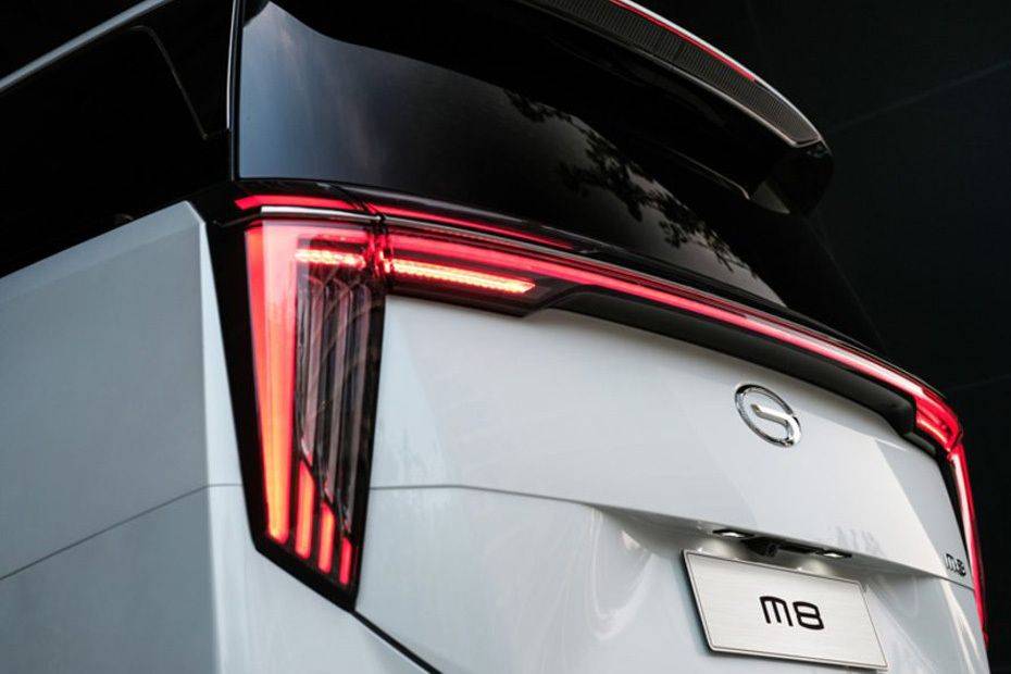 M8 Tail light M8 Tail light