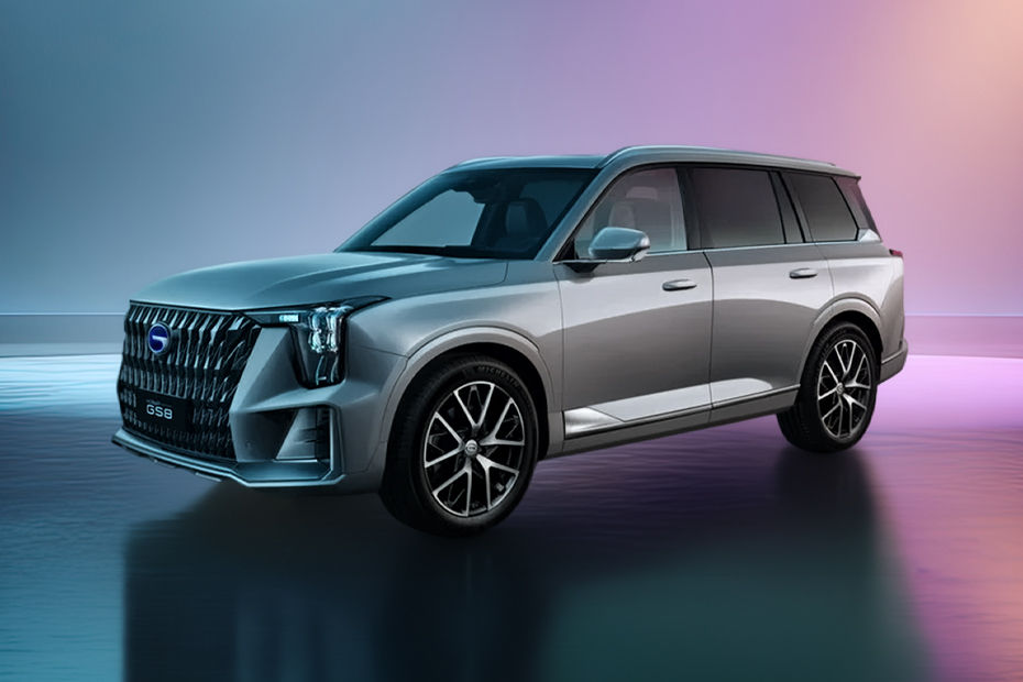 GAC  GS8 Front angle low view