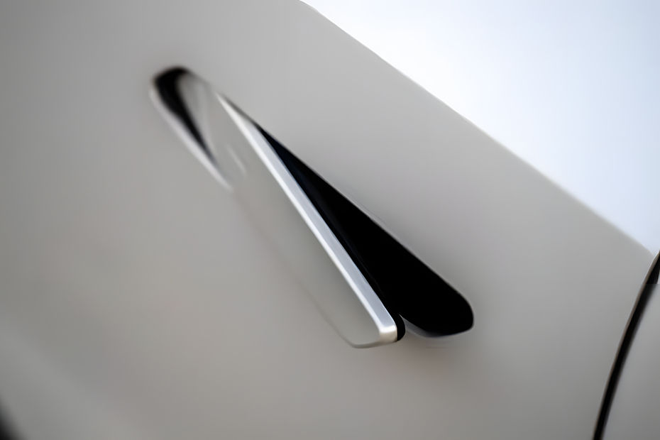 GS4 Door handle