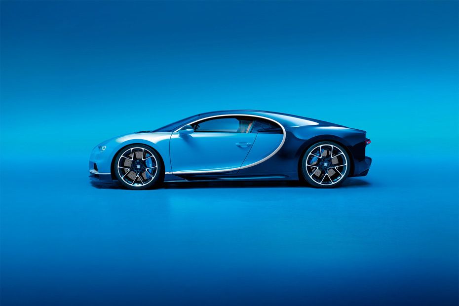 Chiron Side view Chiron Side view