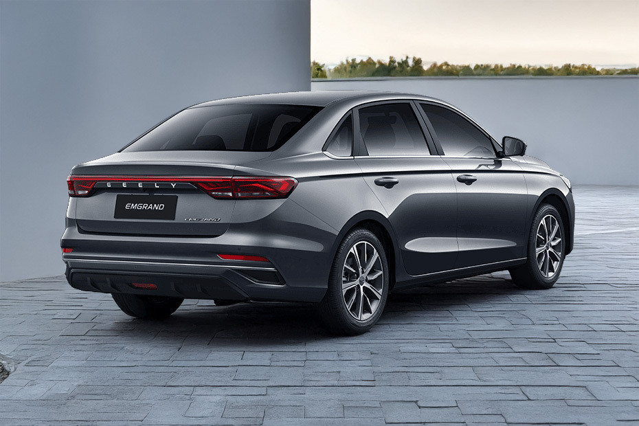 إمجراند Rear angle view إمجراند Rear angle view