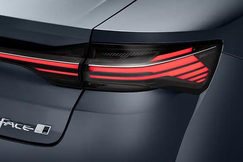 بريفيس Tail light بريفيس Tail light
