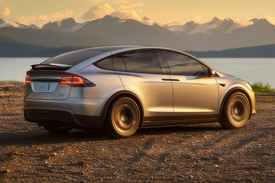 موديل إكس Rear Medium Side View موديل إكس Rear Medium Side View