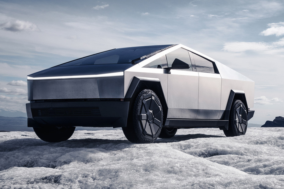 Tesla  Cybertruck Front angle low view Tesla  Cybertruck Front angle low view