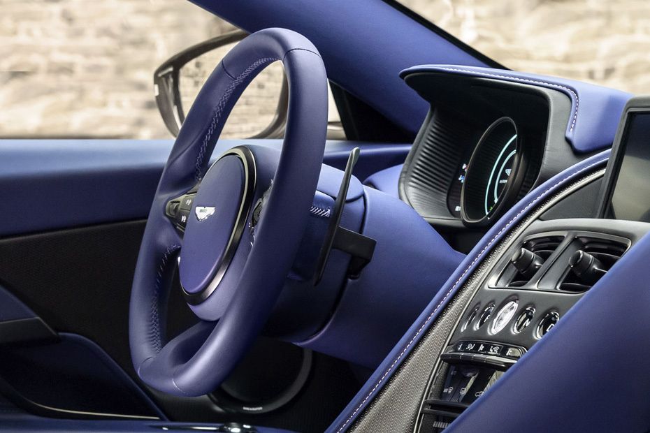 أستون مارتن DB11 Steering Wheel أستون مارتن DB11 Steering Wheel