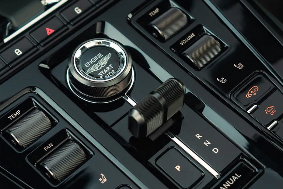 أستون مارتن DBX Gear Shifter