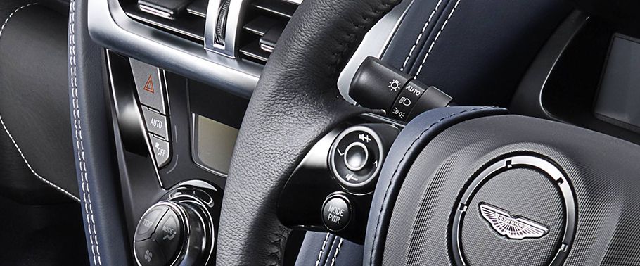 أستون مارتن Cygnet Multi Function Steering أستون مارتن Cygnet Multi Function Steering