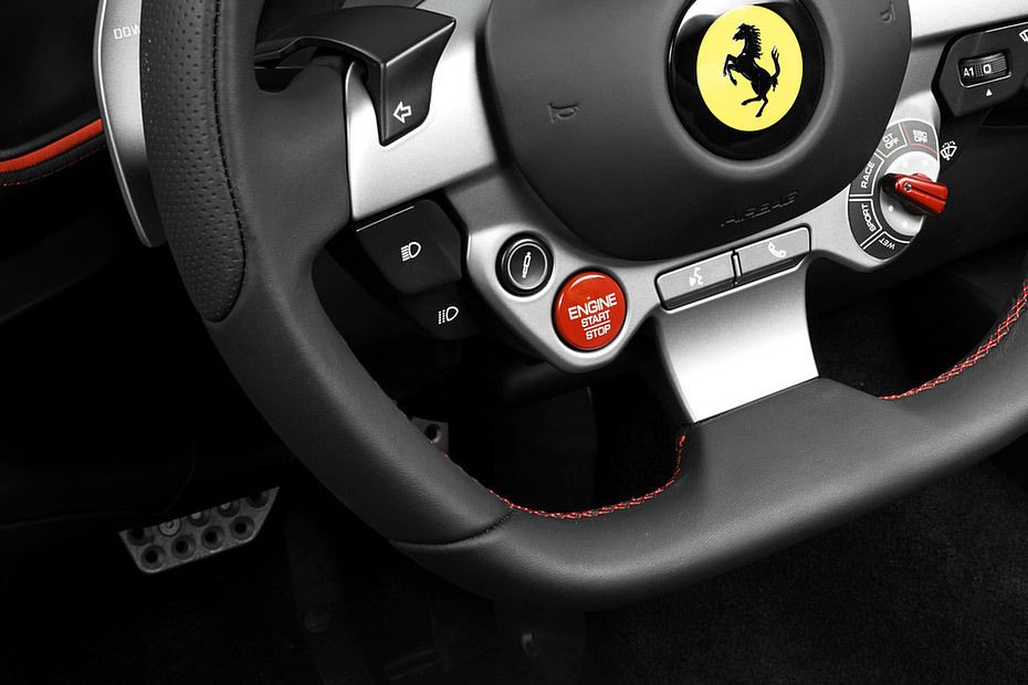 فيراري 812 Superfast Engine Start Stop Button فيراري 812 Superfast Engine Start Stop Button