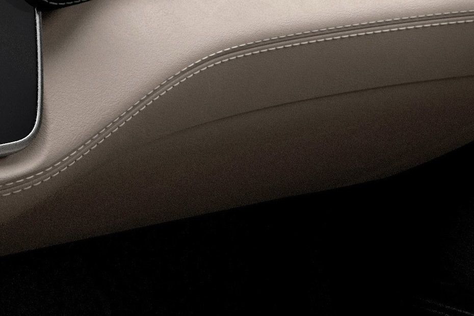 Ferrari GTC4Lusso Glove Box Ferrari GTC4Lusso Glove Box