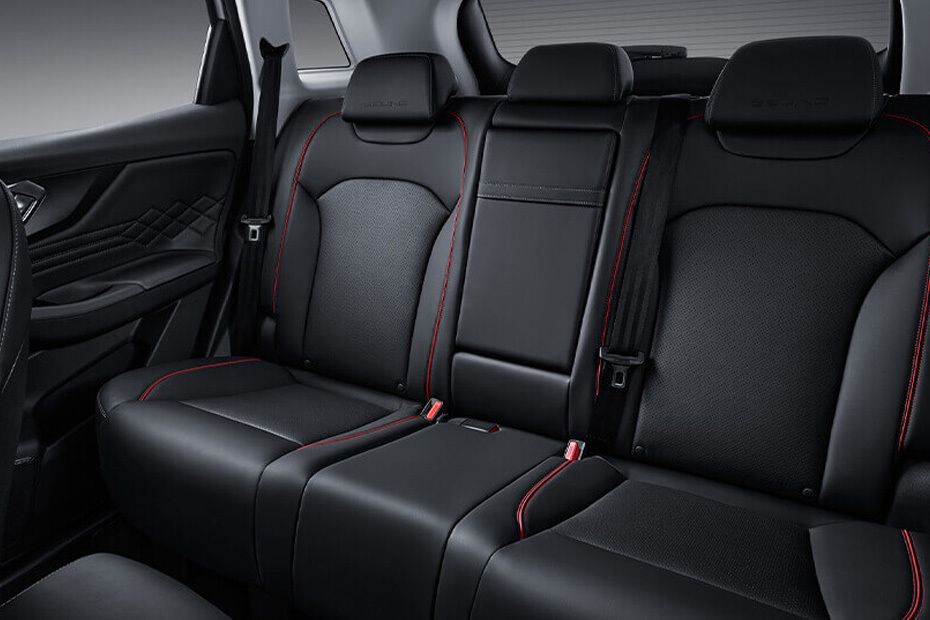 بايك X7 2025 Rear Seats بايك X7 2025 Rear Seats