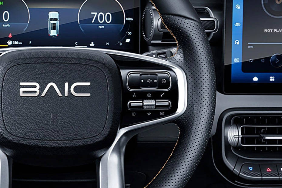 بايك بي جي ٤٠ برو Multi Function Steering بايك بي جي ٤٠ برو Multi Function Steering