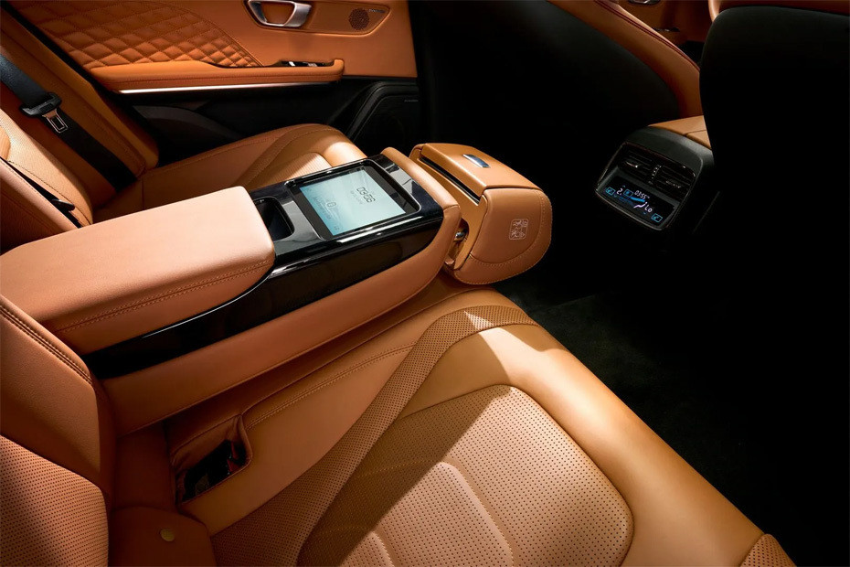 HAN Armrest Rear HAN Armrest Rear