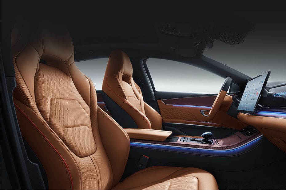 HAN Front Seats HAN Front Seats