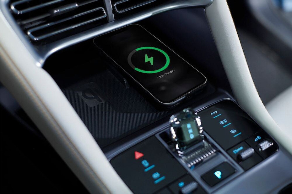 Power Accessories Outlet View of BYD Song Plus Power Accessories Outlet View of BYD Song Plus