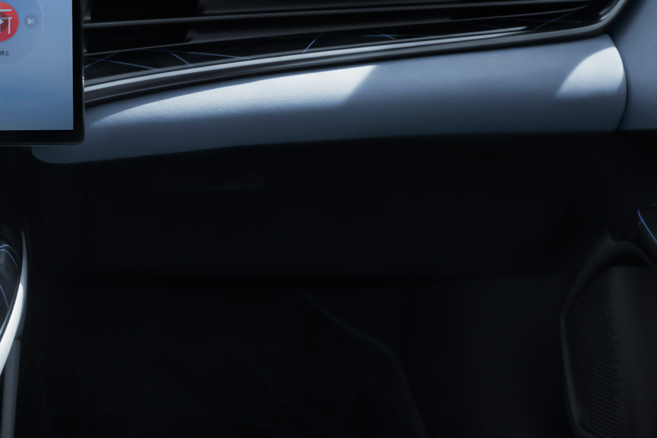 بي واي دي سيل Glove Box بي واي دي سيل Glove Box