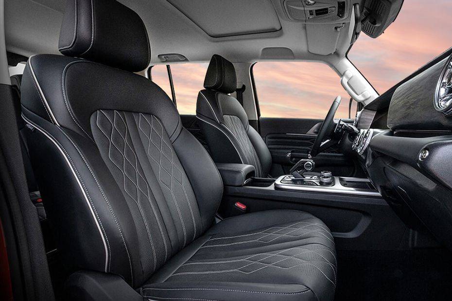 300 Front Seats 300 Front Seats