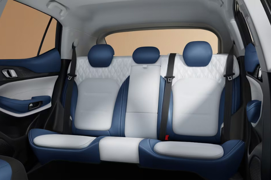جيتور X50 Rear Seats جيتور X50 Rear Seats