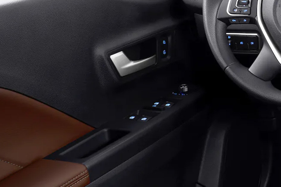 GWM وينجل 7 Drivers Side In Side Door Controls GWM وينجل 7 Drivers Side In Side Door Controls