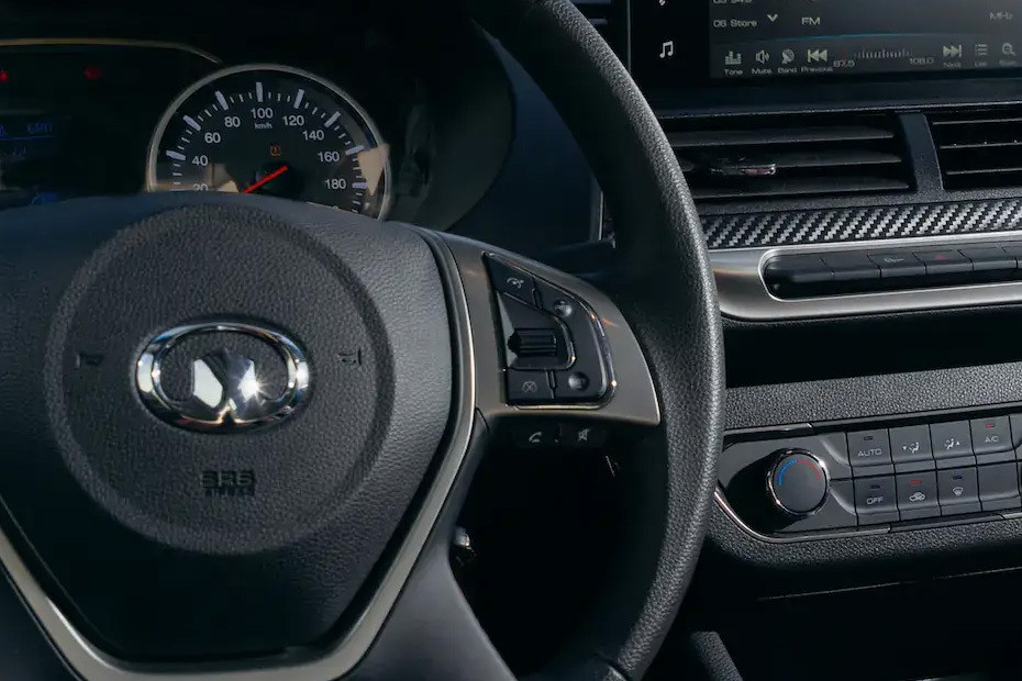 GWM وينجل 7 Multi Function Steering GWM وينجل 7 Multi Function Steering