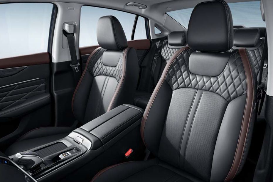 شاين ماكس Front Seats شاين ماكس Front Seats