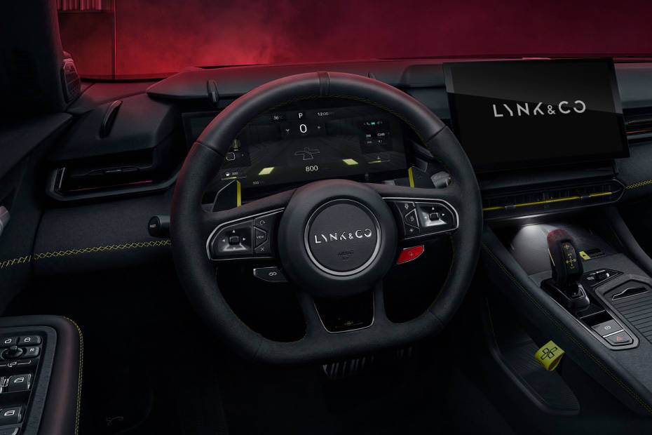 لينك أند كو 03 بلس Steering Wheel لينك أند كو 03 بلس Steering Wheel