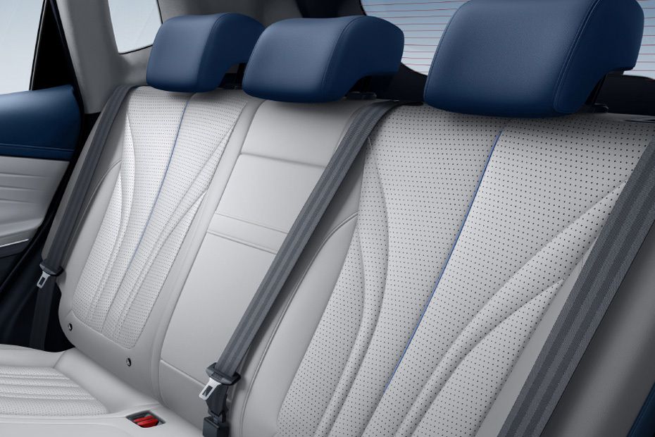 إكسيد LX Rear Seats إكسيد LX Rear Seats