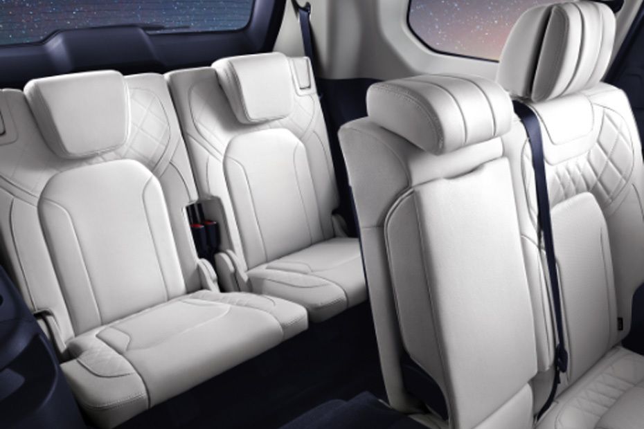 Exeed VX Rear Seats Exeed VX Rear Seats