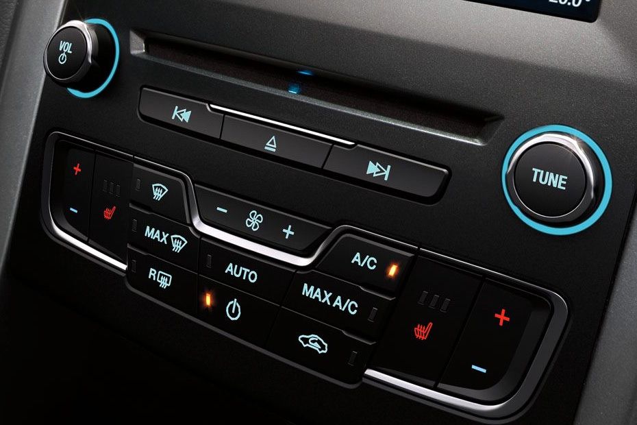 Front AC Controls of Ford Fusion Front AC Controls of Ford Fusion