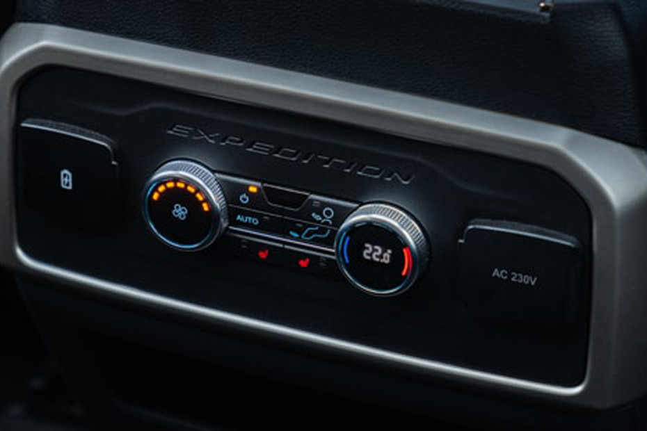 Front AC Controls of Ford Expedition (2022-2024) Front AC Controls of Ford Expedition (2022-2024)