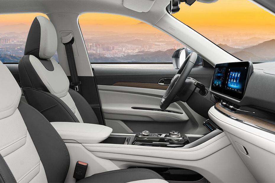 تريتوري Front Seats تريتوري Front Seats