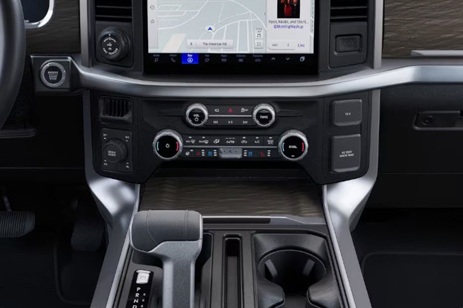 Front AC Controls of فورد F-150 (2025) Front AC Controls of فورد F-150 (2025)